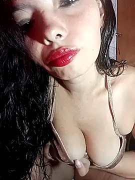 Snapshot of Melanymartinez105 chatting on 29, 3, 2026 Melanymartinez105 online show from 29, 3, 2026
