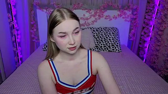 Snapshot of LilyStarlight chatting on 26, 4, 2026 LilyStarlight online show from 26, 4, 2026