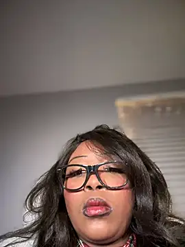 NikkiNoelanii online show from 8, 12, 2024