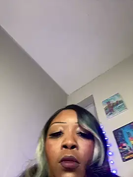 NikkiNoelanii online show from 2, 3, 2025