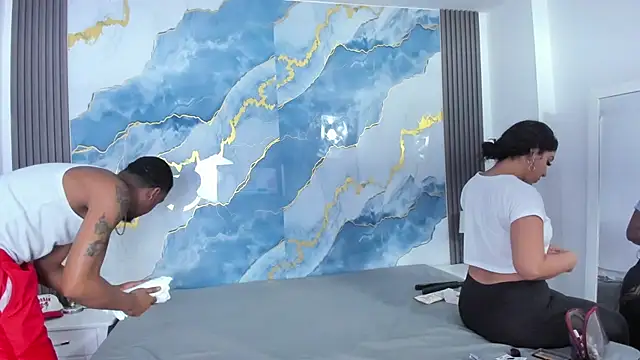 Kylieandjhonny online show from 15, 11, 2025