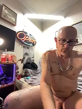 Snapshot of WhiteChocalate_69 chatting on 22, 3, 2025 WhiteChocalate 69 online show from 22, 3, 2025