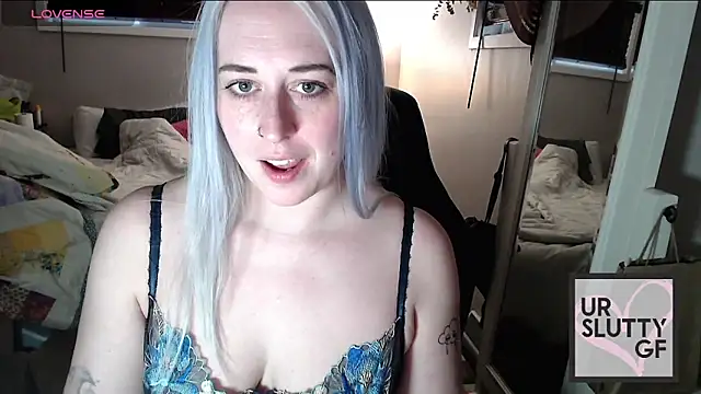 ursluttygf online show from 8, 11, 2025