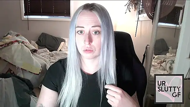 ursluttygf online show from 14, 11, 2025