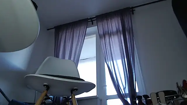 MadameKatrina online show from 8, 10, 2025