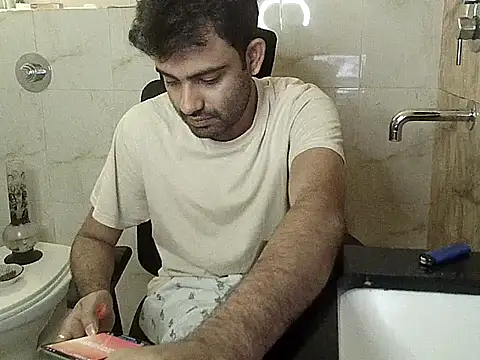 Snapshot of king_kong_india1 chatting on 5, 10, 2025 king kong india1 online show from 5, 10, 2025