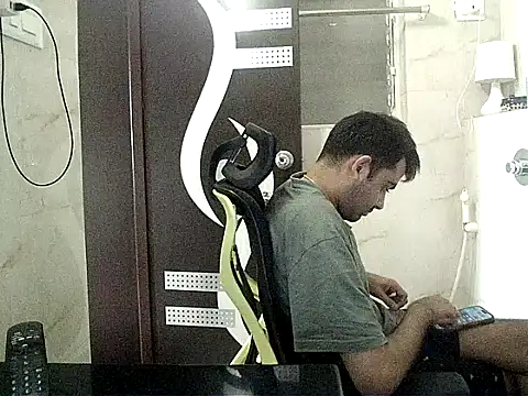 Snapshot of king_kong_india1 chatting on 8, 1, 2026 king kong india1 online show from 8, 1, 2026