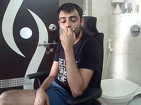 Snapshot of king_kong_india1 chatting on 15, 1, 2026 king kong india1 online show from 15, 1, 2026