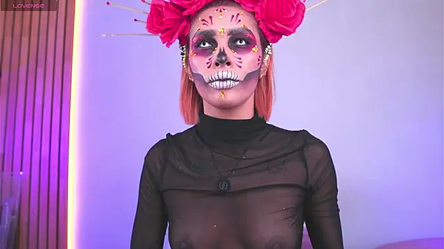 Snapshot of mia-reeves chatting on 31, 10, 2025 mia-reeves online show from 31, 10, 2025