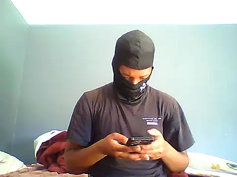 TitularAdaption online show from 2, 12, 2025