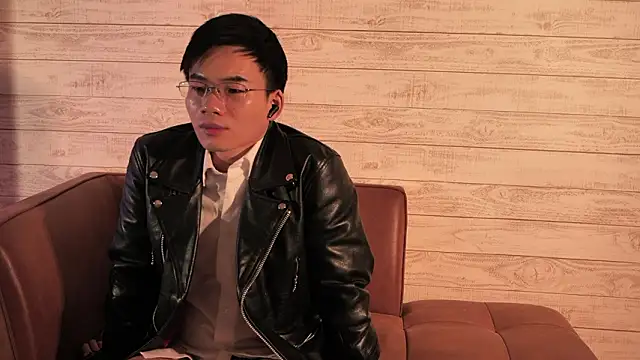 asiahot liam online show from 5, 3, 2026