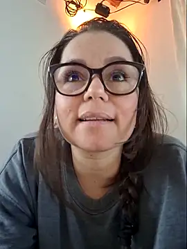 Snapshot of MariaPau_83 chatting on 11, 5, 2026 MariaPau 83 online show from 11, 5, 2026