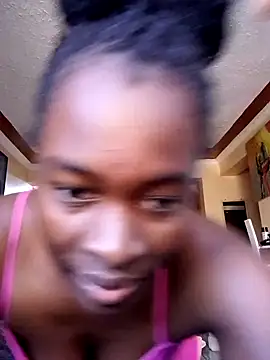 Snapshot of _cutemelania chatting on 7, 2, 2025  cutemelania online show from 7, 2, 2025