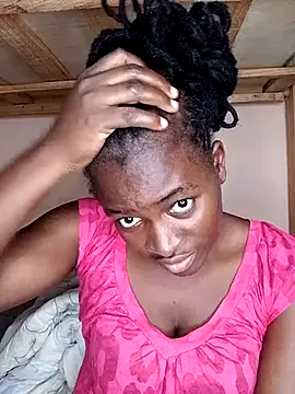 Snapshot of _cutemelania chatting on 8, 3, 2025  cutemelania online show from 8, 3, 2025