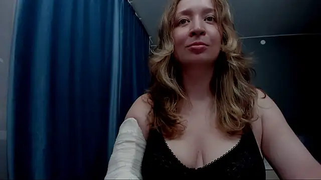 Eva Rikchter online show from 30, 6, 2026