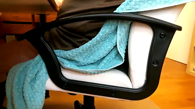 Snapshot of leccaleccafiga chatting on 14, 3, 2026 leccaleccafiga online show from 14, 3, 2026