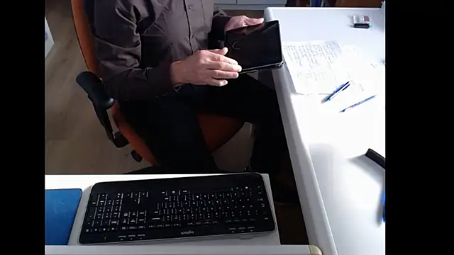 Snapshot of dutchpornking chatting on 26, 10, 2025 dutchpornking online show from 26, 10, 2025