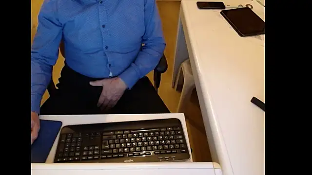 Snapshot of dutchpornking chatting on 7, 11, 2025 dutchpornking online show from 7, 11, 2025