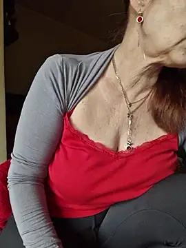 Snapshot of Chriss_Tinaa chatting on 15, 3, 2026 Chriss Tinaa online show from 15, 3, 2026