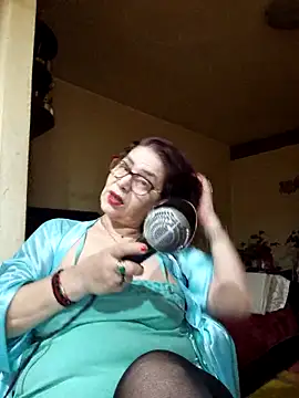 Snapshot of Chriss_Tinaa chatting on 24, 4, 2026 Chriss Tinaa online show from 24, 4, 2026