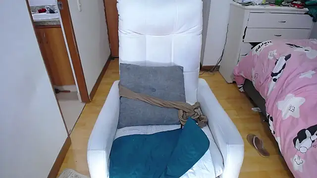 mondirty70 online show from 24, 2, 2025