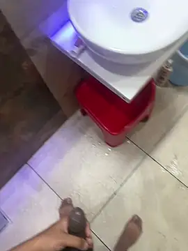 luciferdxm5 online show from 8, 3, 2025