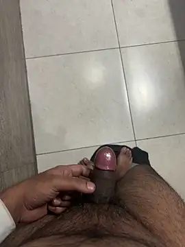 luciferdxm5 online show from 15, 11, 2025