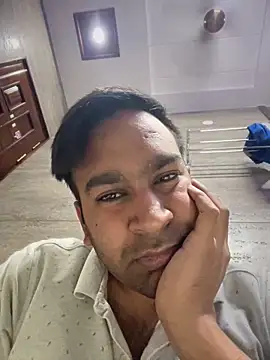 Snapshot of luciferdxm5 chatting on 6, 4, 2026 luciferdxm5 online show from 6, 4, 2026