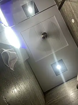 Snapshot of luciferdxm5 chatting on 25, 4, 2026 luciferdxm5 online show from 25, 4, 2026