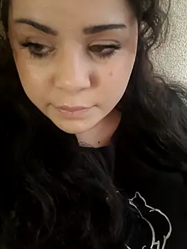 BustyMadison online show from 22, 1, 2025