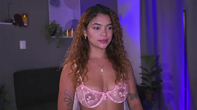 Snapshot of HannahEvanss chatting on 27, 9, 2025 HannahEvanss online show from 27, 9, 2025