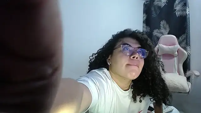 mabigomez00 online show from 16, 2, 2026