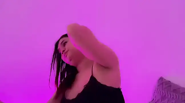 Snapshot of enourmousSAM chatting on 3, 3, 2025 enourmousSAM online show from 3, 3, 2025