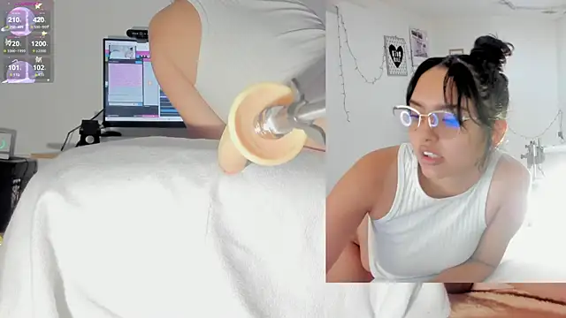 sofi velez online show from 20, 11, 2025