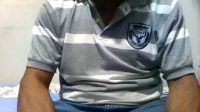 Snapshot of SAFADINHO-25 chatting on 1, 1, 2025 SAFADINHO-25 online show from 1, 1, 2025