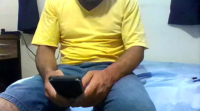 Snapshot of SAFADINHO-25 chatting on 2, 2, 2025 SAFADINHO-25 online show from 2, 2, 2025