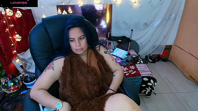 Snapshot of elektra_32 chatting on 23, 1, 2025 elektra 32 online show from 23, 1, 2025
