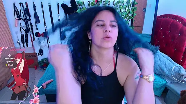 Snapshot of elektra_32 chatting on 10, 10, 2025 elektra 32 online show from 10, 10, 2025