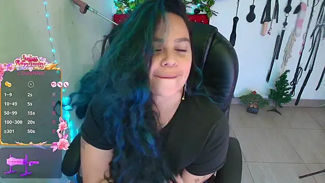 Snapshot of elektra_32 chatting on 14, 4, 2026 elektra 32 online show from 14, 4, 2026