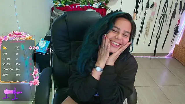 Snapshot of elektra_32 chatting on 29, 4, 2026 elektra 32 online show from 29, 4, 2026