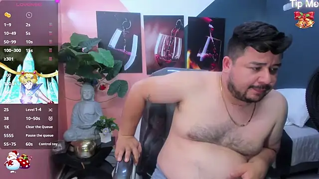 Snapshot of oso_dirty_ chatting on 30, 12, 2024 oso dirty online show from 30, 12, 2024