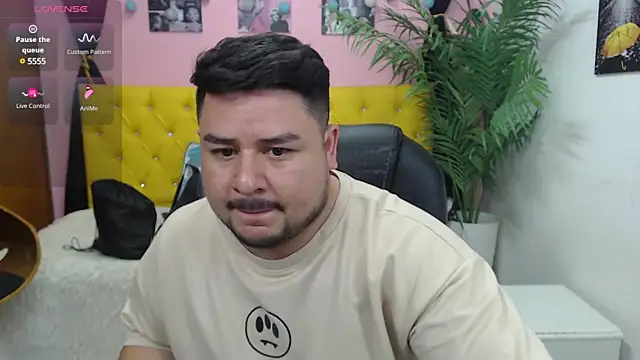 Snapshot of oso_dirty_ chatting on 16, 3, 2025 oso dirty online show from 16, 3, 2025