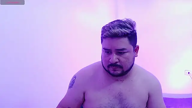 Snapshot of oso_dirty_ chatting on 19, 9, 2025 oso dirty online show from 19, 9, 2025