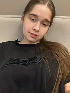 HornyGirlH online show from 2, 3, 2026