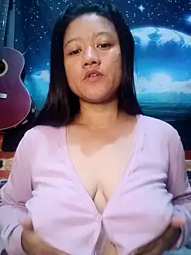 Snapshot of Urchanel chatting on 23, 2, 2025 Urchanel online show from 23, 2, 2025
