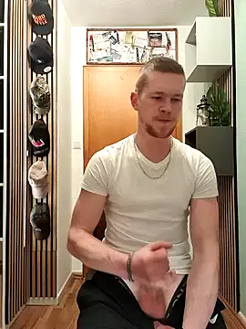 Snapshot of Playbunniboy chatting on 10, 2, 2025 Playbunniboy online show from 10, 2, 2025