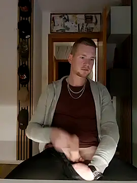 Snapshot of Playbunniboy chatting on 26, 11, 2025 Playbunniboy online show from 26, 11, 2025