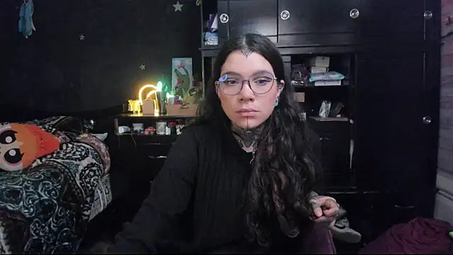 Snapshot of Lilmarieee chatting on 17, 2, 2025 Lilmarieee online show from 17, 2, 2025