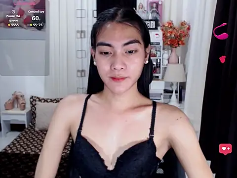 Snapshot of LAVIDALENATS chatting on 6, 1, 2026 LAVIDALENATS online show from 6, 1, 2026