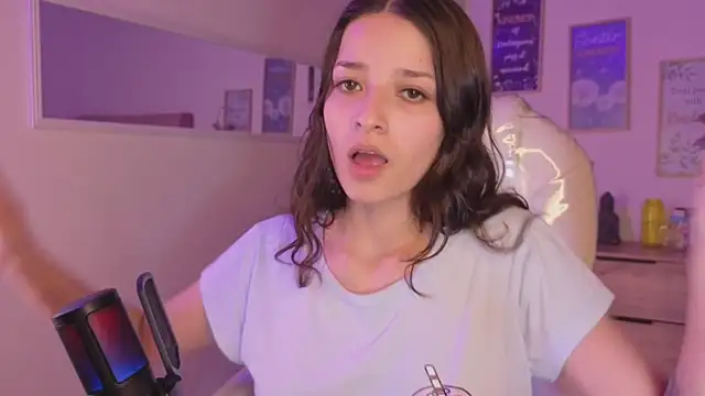 Amaia Daniells online show from 16, 10, 2025